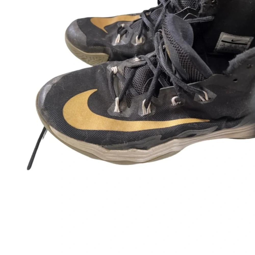 Nike‎ Air Max Audacity 2016 Black Gold size 14